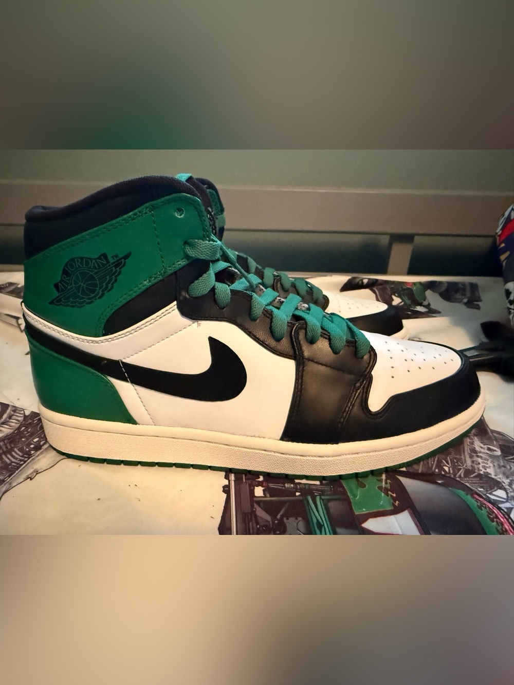 Air Jordan 1 high Boston Celtics - size 9M